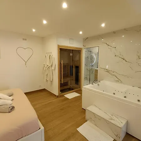 Love hotel Bulle Evasion
