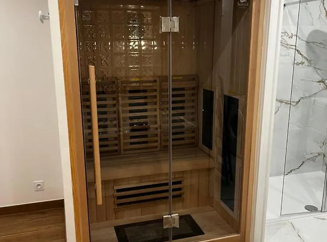 Bulle Evasion Liefdeshotel Triel-sur-Seine